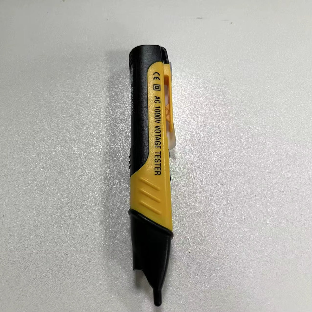 High Voltage Detector Pen (90-1000V) with Built-In LED Light, Non-Contact Electrical Tester for Safe Troubleshooting in Dark Env