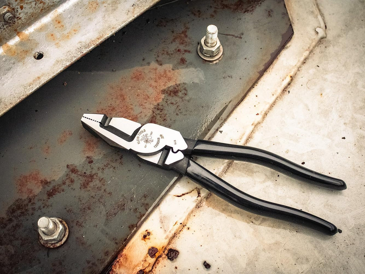 A-12099AB Cross-Cut Combination Plier, Dipped Vinyl Grip, Crimper for 2.5–6.0Mm² Terminals, Cut TPS & 4.0Mm² X 3 Flat Cable or 25Mm² X 9.2Mm Copper Cable, Made in Japan